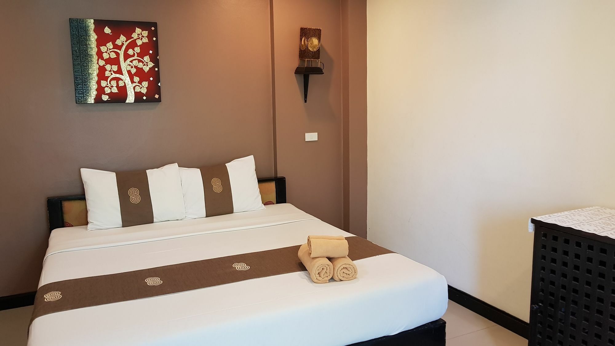 Hotel Spring@Tapae Chiang Mai Esterno foto