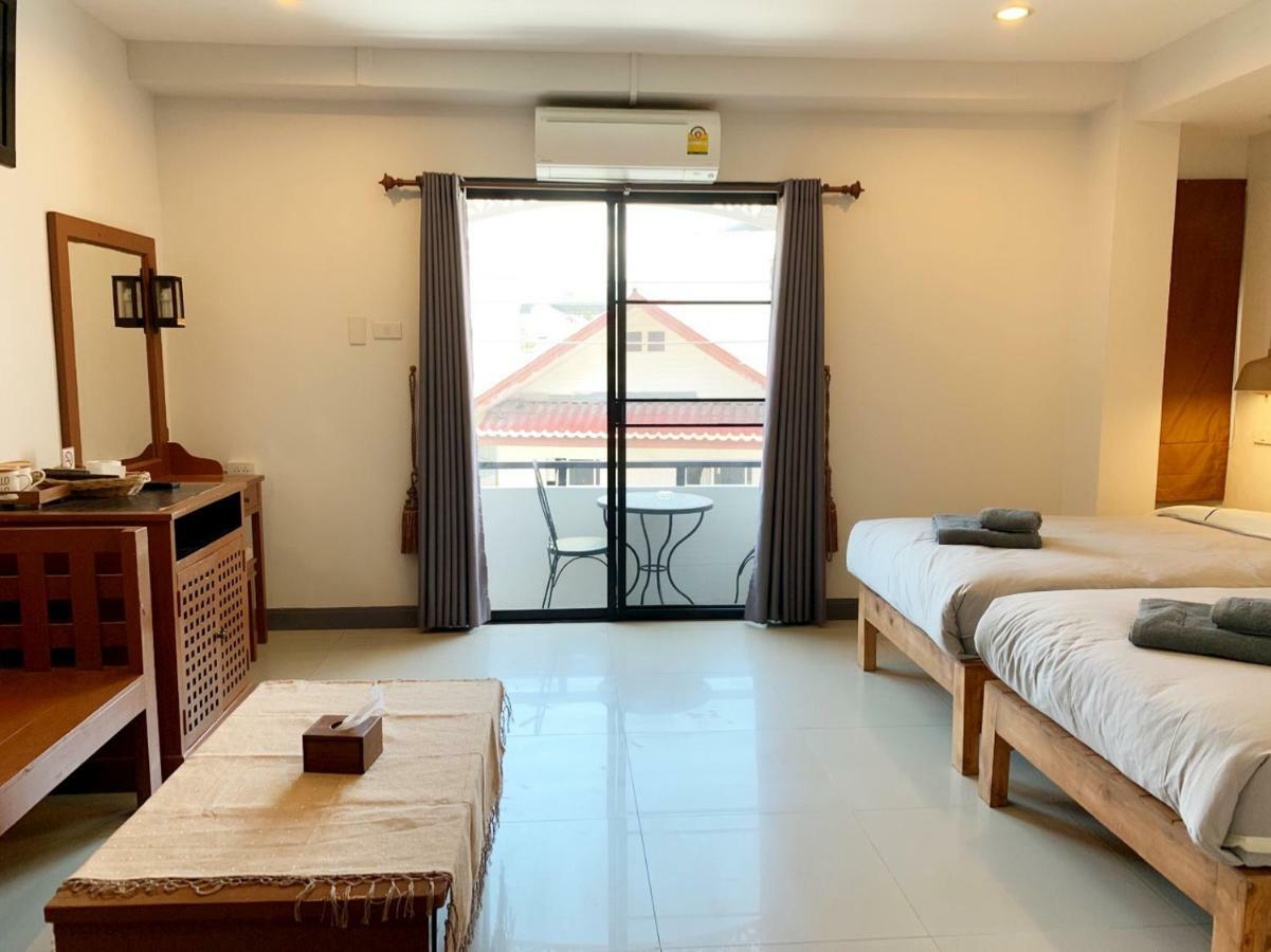 Hotel Spring@Tapae Chiang Mai Esterno foto